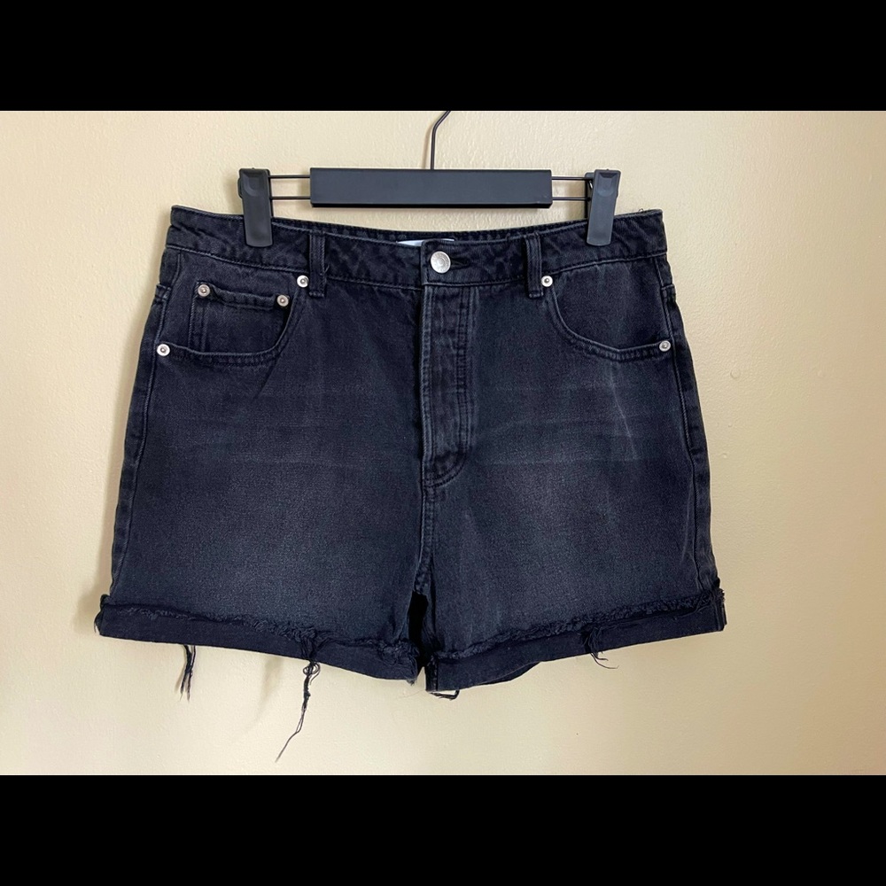 ✿ Forever 21 Jean Shorts ✿